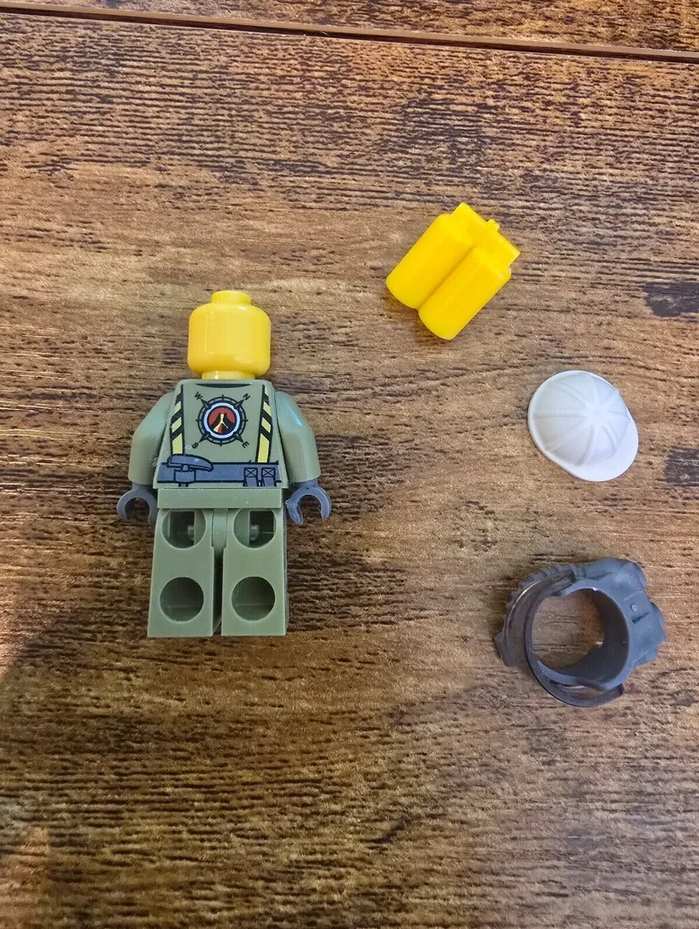 LEGO City Volcano Explorer minifigure from 2016